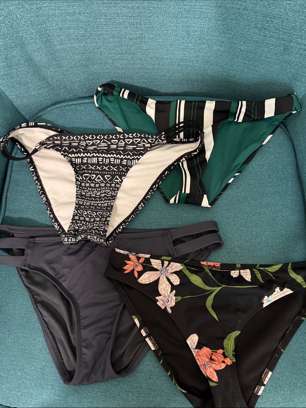 Dolce Vita, mossimo, shade shore bikini bottoms, size small lot of 4